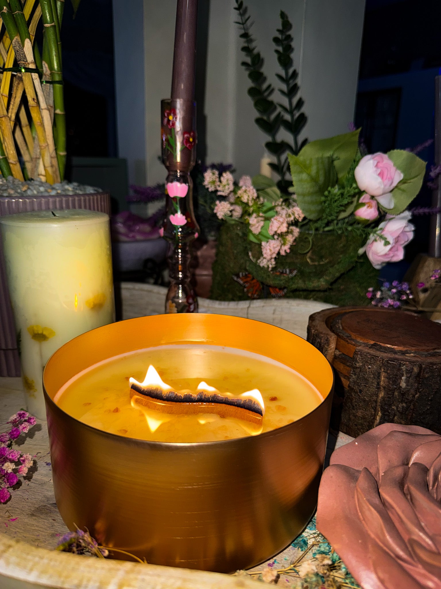 40oz Golden Woodwick Candle