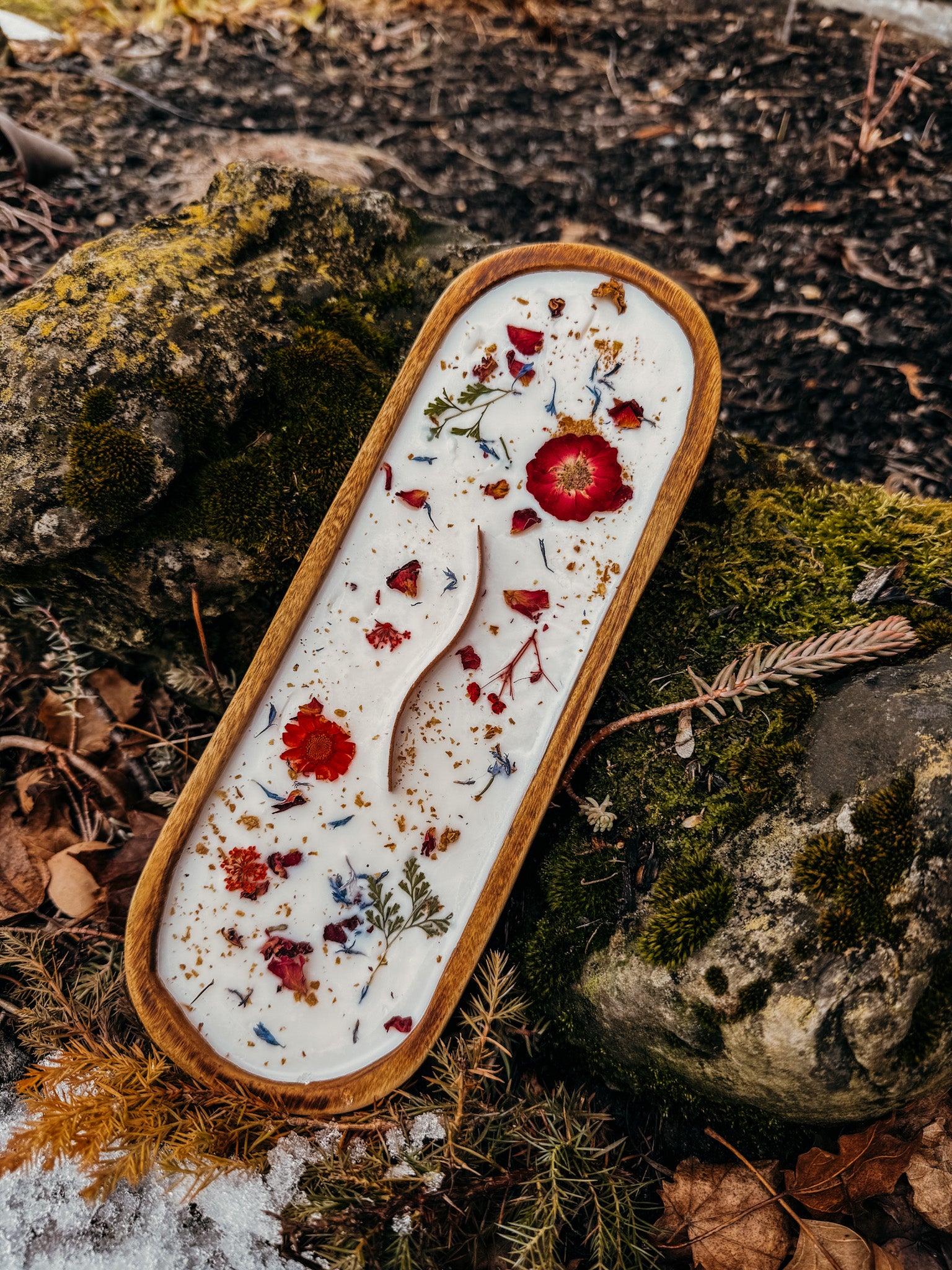 Oval Floral Woodwick Candle Log